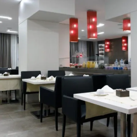热那亚中心nh酒店