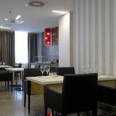 Nh Centro Hotell Genua