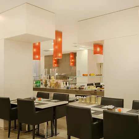 Nh 센트로 호텔 4*